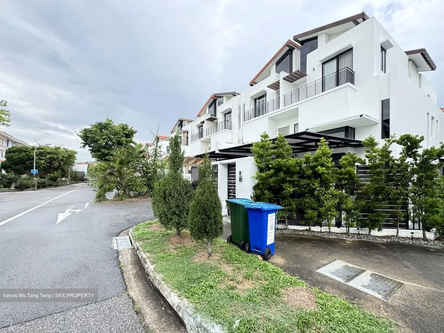 Eastwood Ville (D16), Terrace #586030041